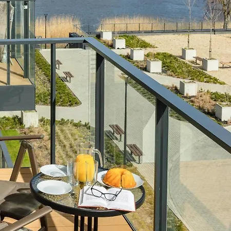 Lazurowy Bridge & Z Basenem Epapartamenty Apartment Dziwnow